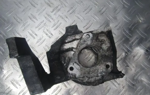 Peugeot 307 Engine mounting bracket 9644293080