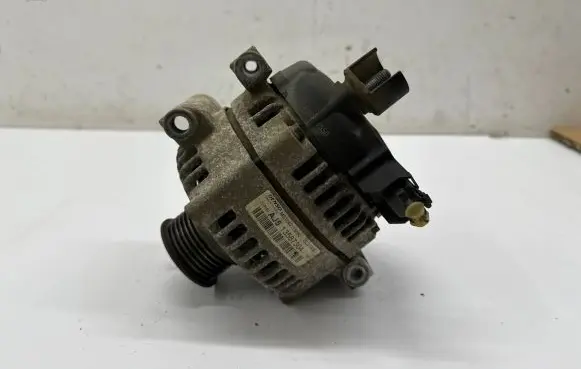 Opel Astra K Generator/alternator 13587304