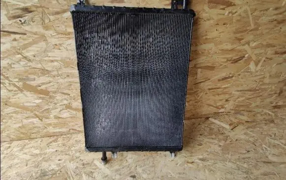Land Rover Evoque I Coolant radiator GJ3219839AB