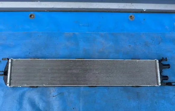 Audi A7 S7 4K8 Coolant radiator 4K0121212M