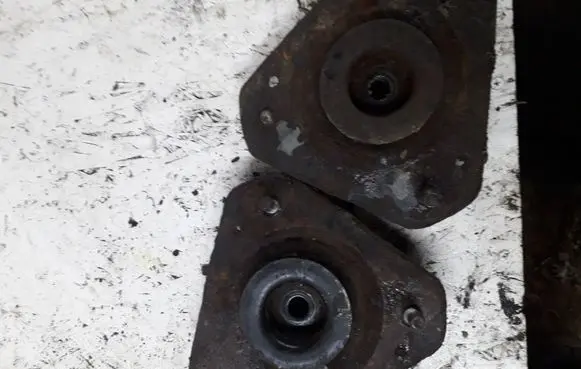 Opel Sintra Front upper strut mount 