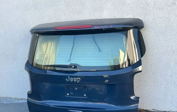 Jeep Renegade Truck tailgate 