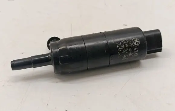 BMW 2 F22 F23 Windscreen/windshield washer pump 7217792