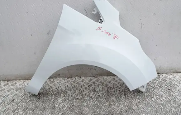 Ford B-MAX Fender FEBE