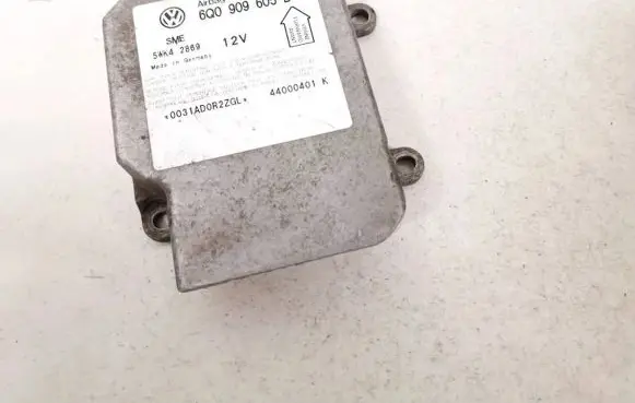 Volkswagen PASSAT B5 Airbag control unit/module 6q0909605b 5wk42869