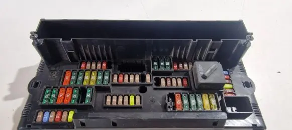BMW 5 F10 F11 Fuse box set 9252815