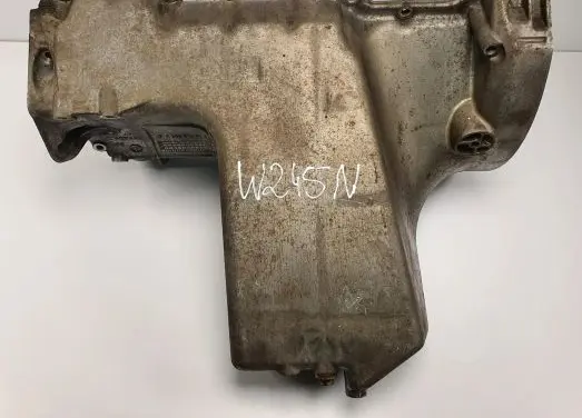 Mercedes-Benz CLK A209 C209 Oil sump A2660140102