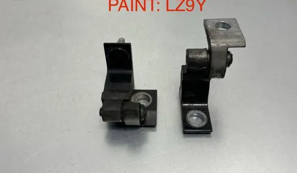 Audi A6 S6 C7 4G Rear door upper hinge 4G0831402A