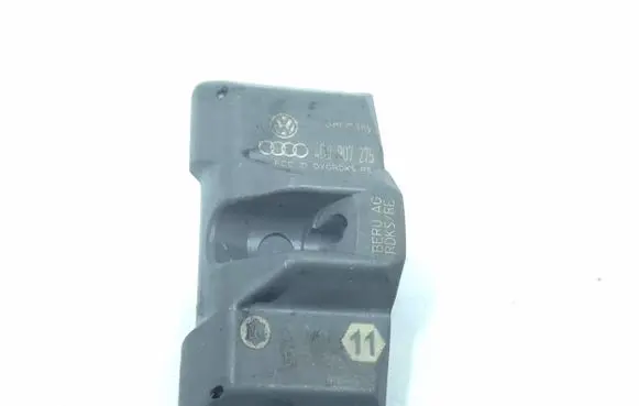 Audi A8 S8 D2 4D Tire pressure sensor 4D0907275