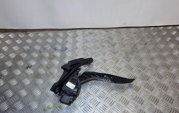 Jaguar XF Accelerator throttle pedal 9X239F832AB