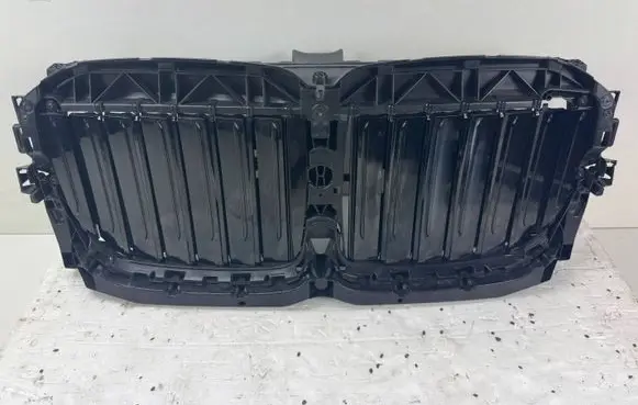 BMW X7 G07 Intercooler air guide/duct channel 96538557 2409220560
