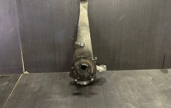 Porsche Cayenne (92A) Front wheel hub spindle knuckle 7P0407245 7P0407245A