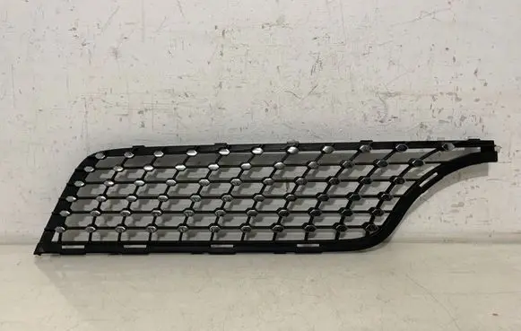 Mercedes-Benz GLE W167 Front bumper upper radiator grill A1678866800
