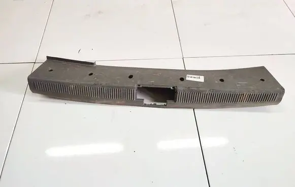Skoda Octavia Mk1 (1U) Other trunk/boot trim element 1u9863485