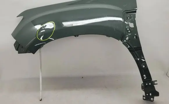 Dacia Duster II Fender