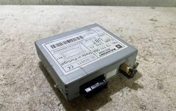 Opel Vectra C Antenna control unit 7643121310 453116246 13111066