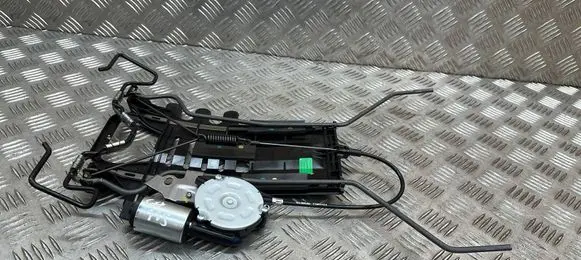 Toyota RAV 4 (XA40) Seat adjustment motor 2016901 7275033080 7275033080G