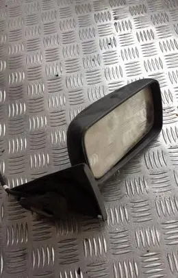 Front door electric wing mirror