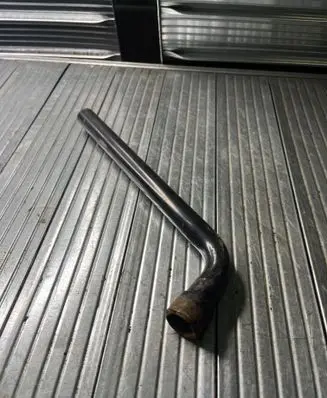 Audi A6 S6 C6 4F Wheel nut wrench 
