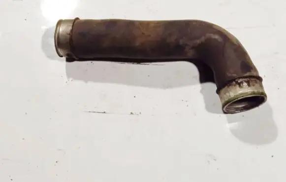 Volkswagen Golf V Intercooler hose/pipe