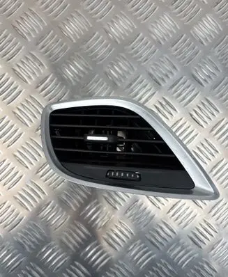 Opel Mokka Dashboard side air vent grill/cover trim 95245316 95245318 95316017