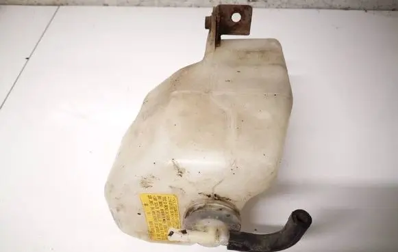 Mazda 626 Coolant expansion tank/reservoir 82302107 823021-07