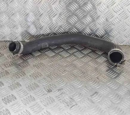 Ford Ecosport Intercooler hose/pipe CN116C646FE