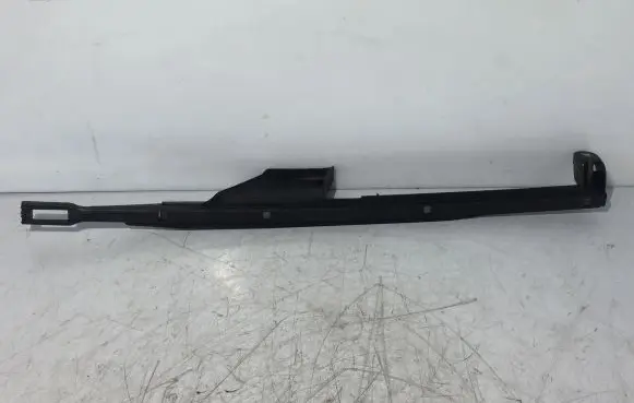Fiat Ducato Front door windshield rail 