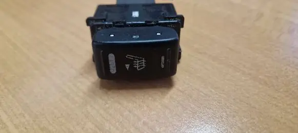 Nissan X-Trail T30 Seat heating switch 