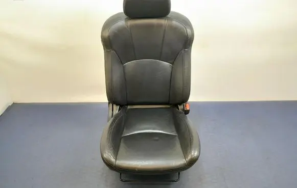 Front passenger seat