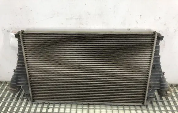 Opel Signum Intercooler radiator 12788019
