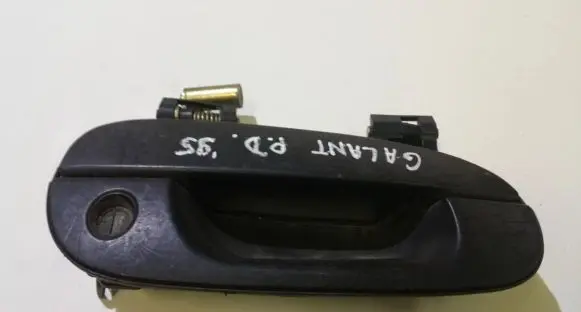 Mitsubishi Galant Front door exterior handle