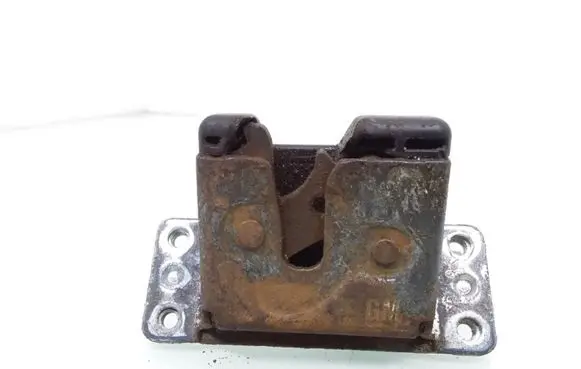 Opel Zafira A Tailgate/trunk/boot lock/catch/latch 90563999