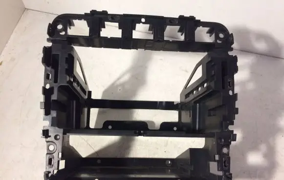 Porsche Cayenne (9PA) Radio/GPS head unit trim 7L5857093C