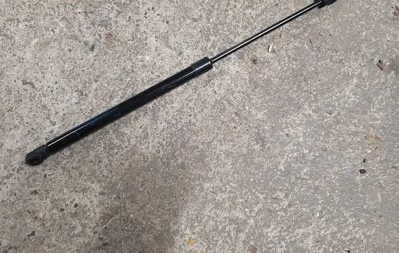 MG ZS Tailgate/trunk strut/damper 10316252