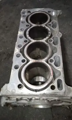Volvo XC90 Engine block 31430768