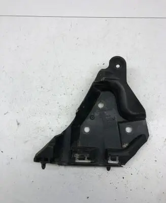 Volvo XC60 Front bumper mounting bracket 30764618