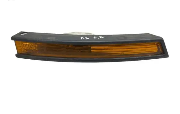 Volkswagen PASSAT B6 Front indicator light 3C0953042J 3C0807718