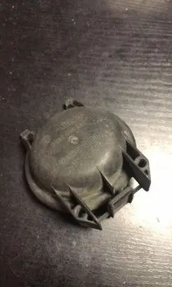 Headlight/headlamp dust cover