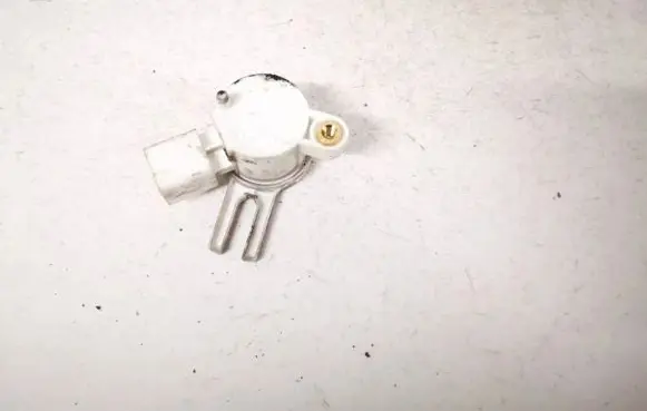 Clutch pedal sensor