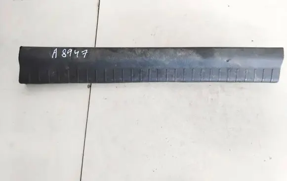 Dodge Journey Front sill trim cover 100013349