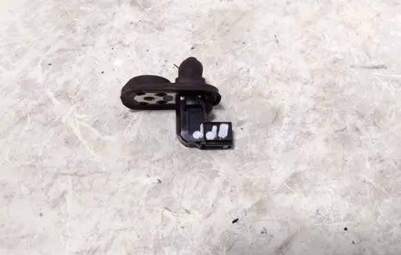 Honda CR-V Front door sensor CS155 713B