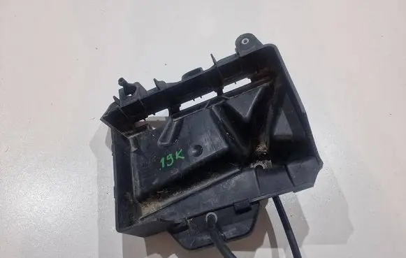 Seat Ibiza IV (6J,6P) Battery tray 6R0915331