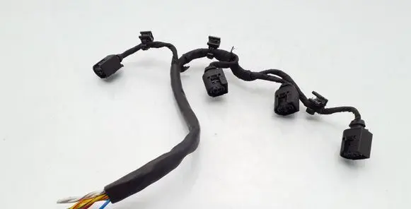 Mercedes-Benz A W176 Fuel injector wires 525150 1685452928 09441211