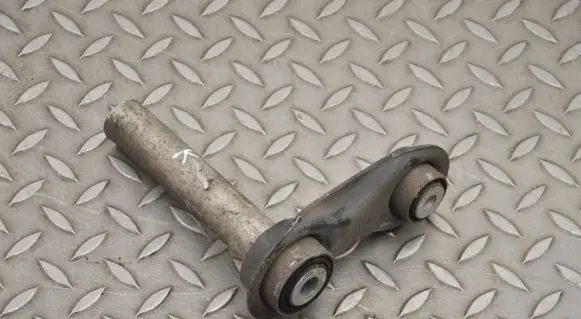 BMW X5 F15 Rear upper control arm/wishbone 674477