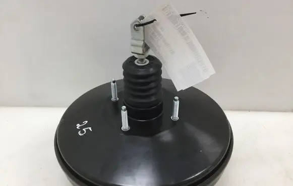 Nissan Qashqai Brake booster 46007JD01A