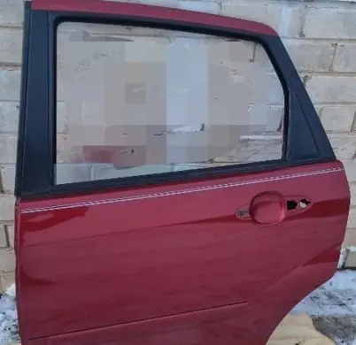 Ford Focus Rear door SANGRIAREDFL