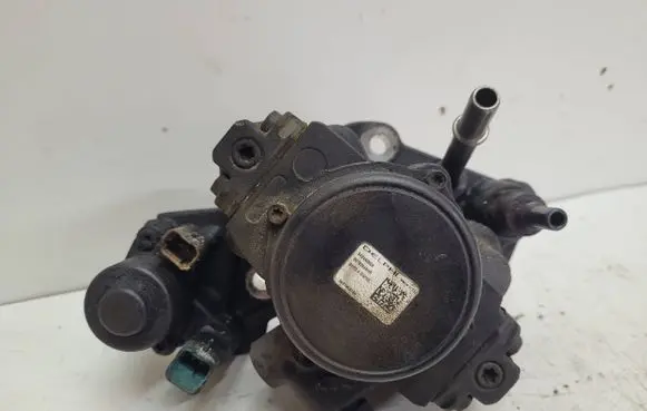 Peugeot Expert Fuel injection high pressure pump 9687959180 9424A050A 0078254AHR