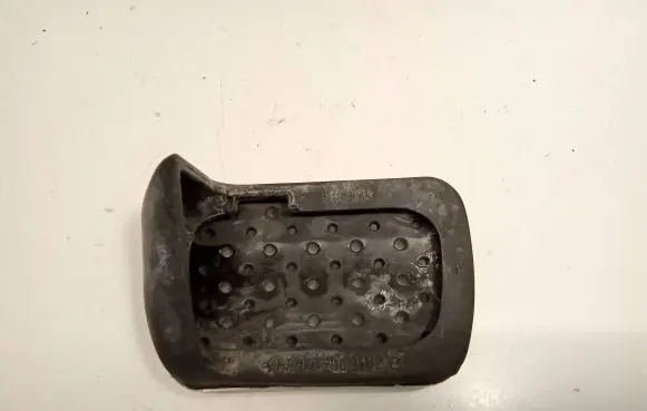 Mercedes-Benz CLK A209 C209 Brake pedal A1702900182