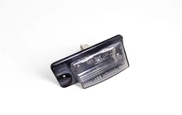 Infiniti FX Number plate light 26510AR00A 265108990B 1090037